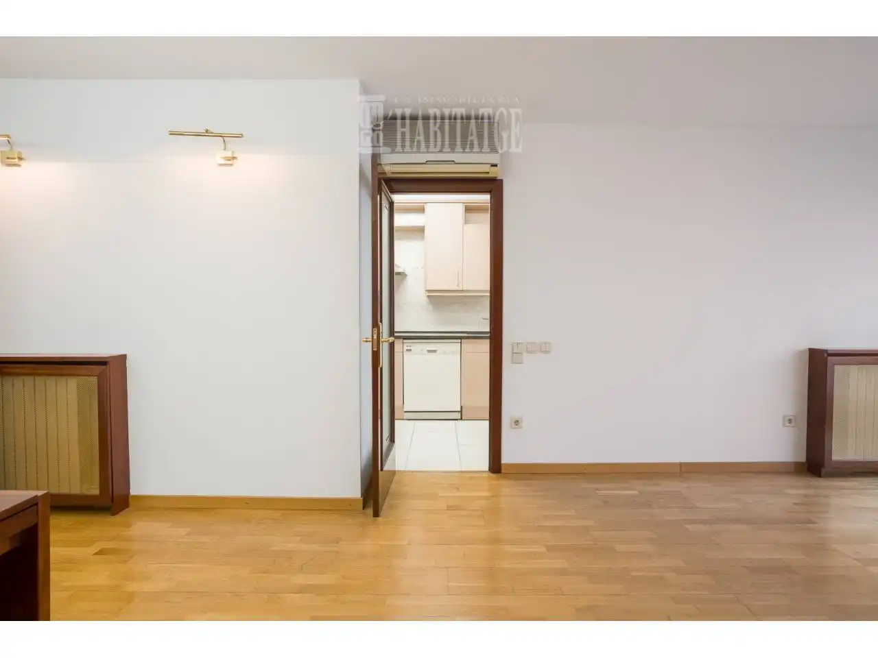 Piso en venta en Vic con Aire acondicionado, Calefacción y Parquet