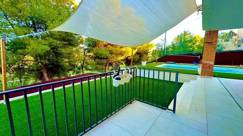 Casa amb piscina en venda a Layos, imagen 7