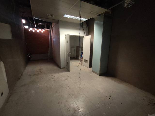 Local comercial en Alquiler en Calle de Cebreros, 9 en Lucero