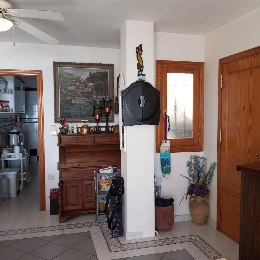 Piso en venta en Cullera con Jardín privado, Terraza y Amueblado