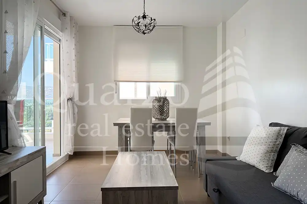 Appartement compact avec terrasse à vendre à Piles, imagen 3