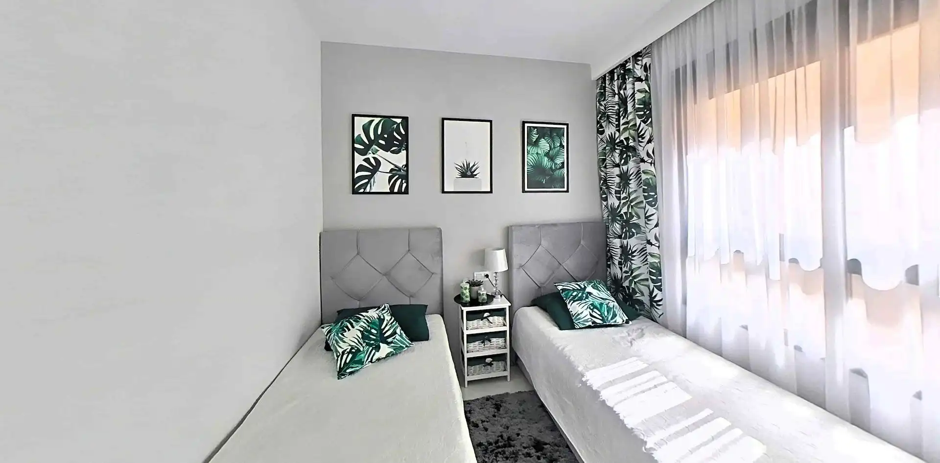 Habitación de Apartamento en venta en Pilar de la Horadada con Calefacción, Piscina y Amueblado