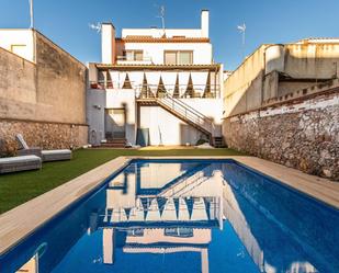 Swimming pool of House or chalet for sale in Castellar del Vallès  with Air Conditioner, Terrace and Swimming Pool