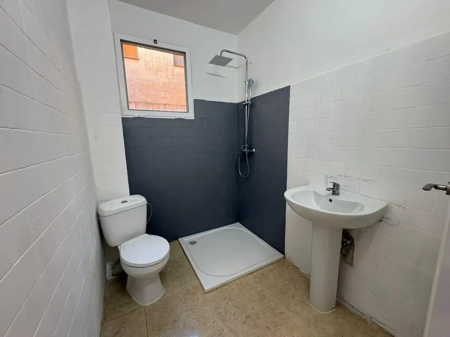 Baño de Piso de alquiler en Ontinyent con Alarma