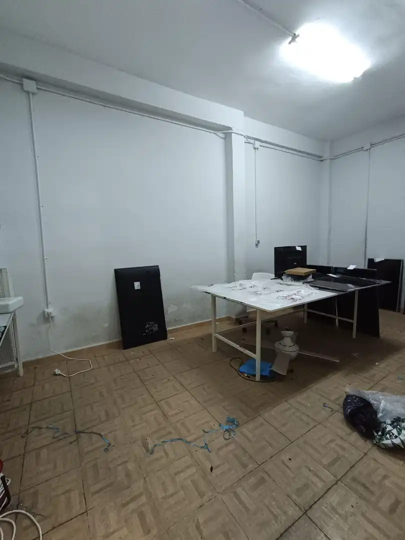 Local comercial en venta en Centro, imagen 2
