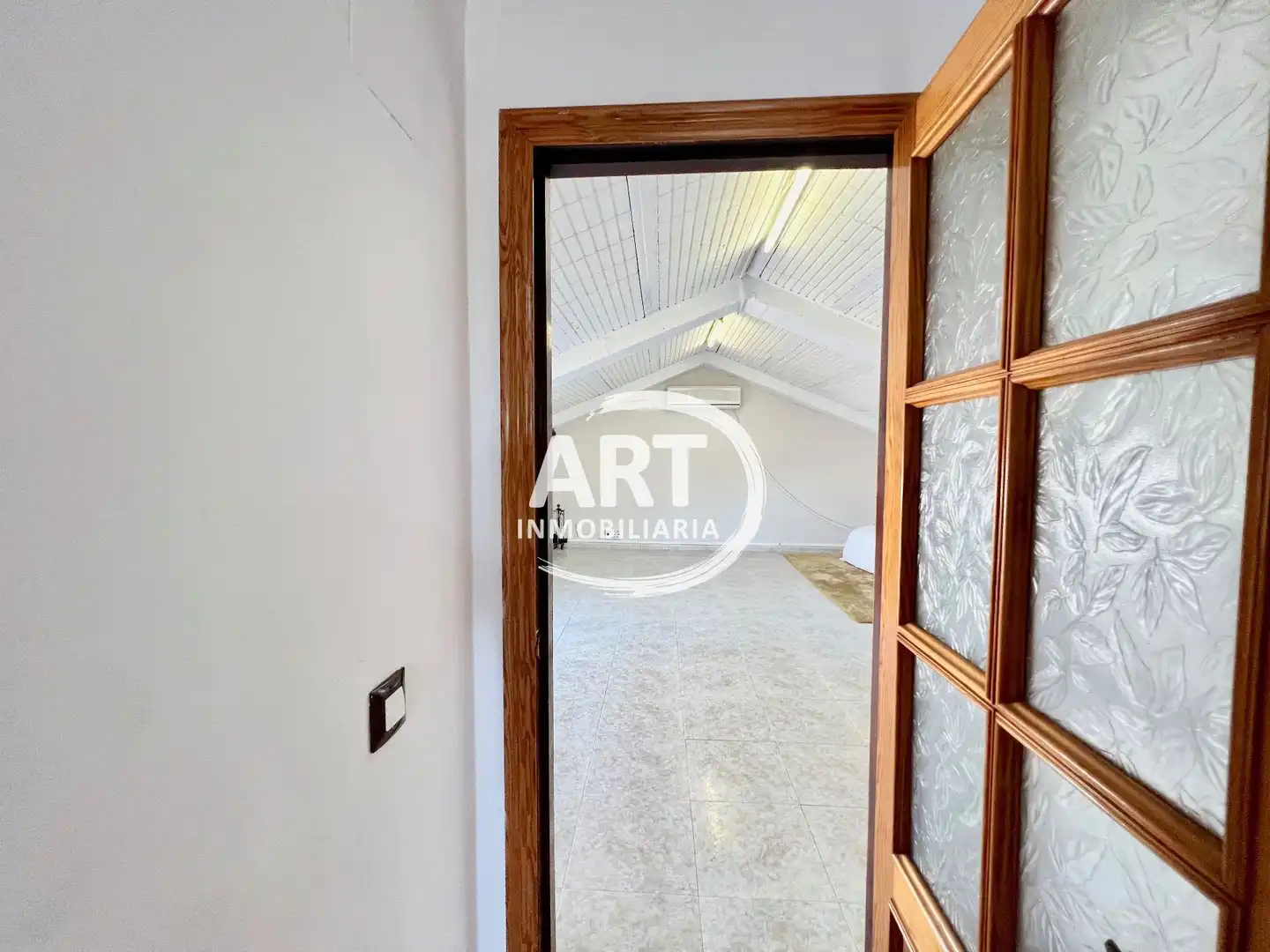 Houses for sale in L'Eliana  with Air Conditioner, Heating and Private garden
