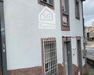 Exterior view of Single-family semi-detached for sale in Ourense Capital   with Heating and Terrace