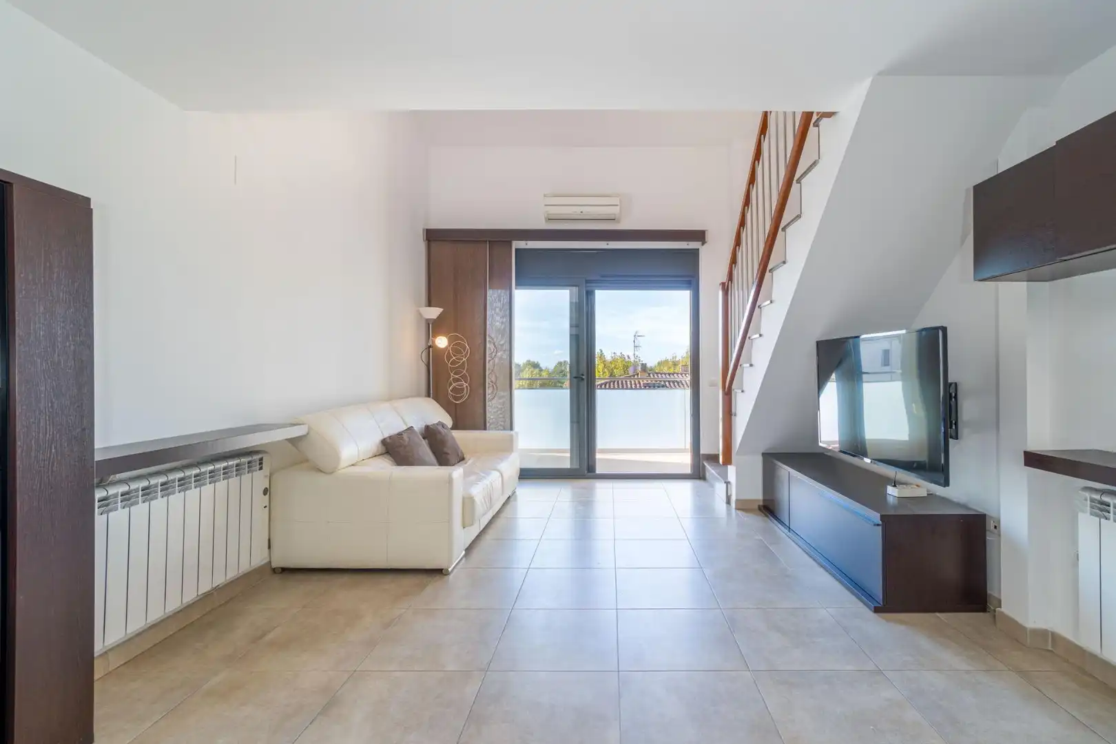 Sala de estar de Dúplex en venta en Empuriabrava con Calefacción y Terraza