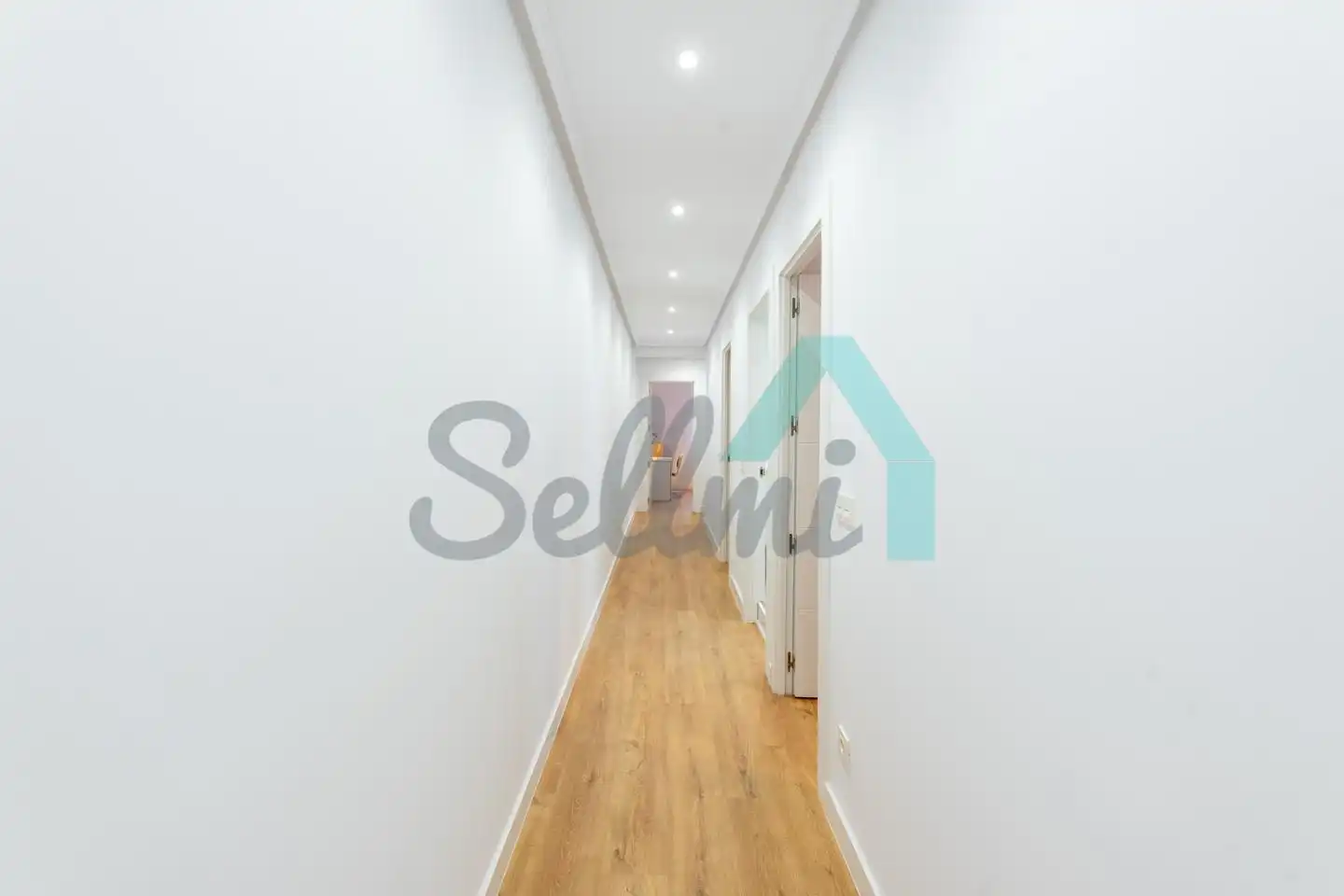 Flat for rent in De Gloria Fuertes, Masip