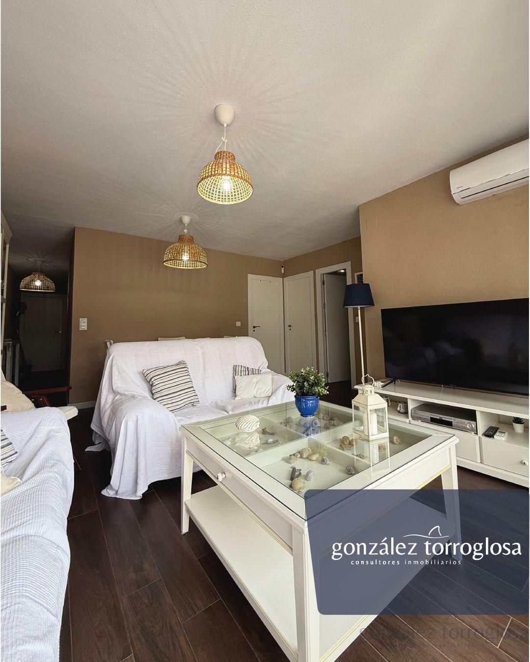 Sala d'estar de Pis en venda en Lorca amb Moblat