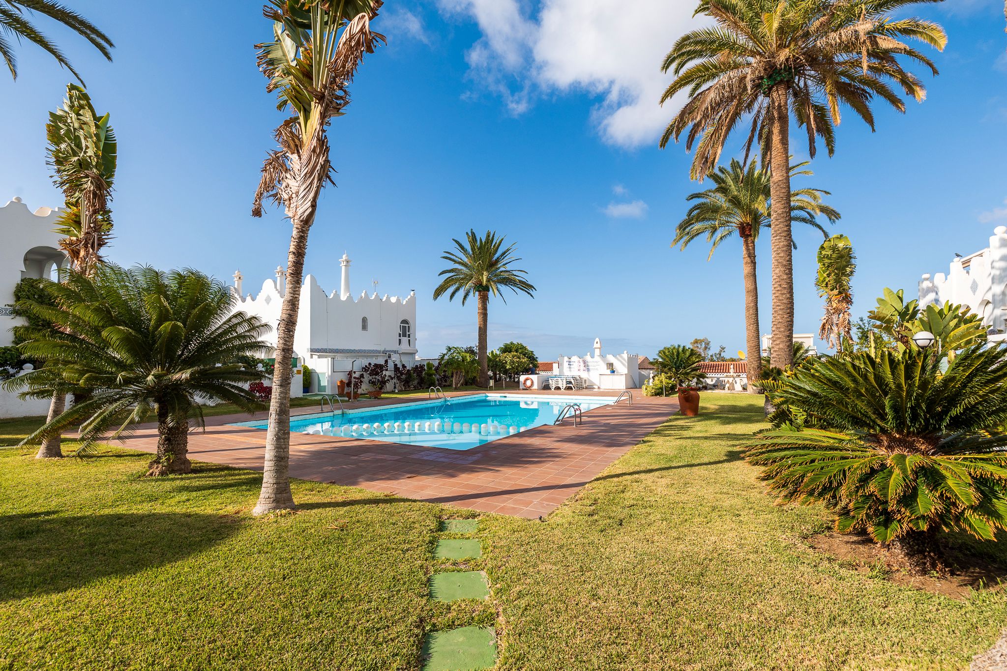 Swimming pool of House or chalet for sale in San Bartolomé de Tirajana  with Air Conditioner, Private garden and Terrace