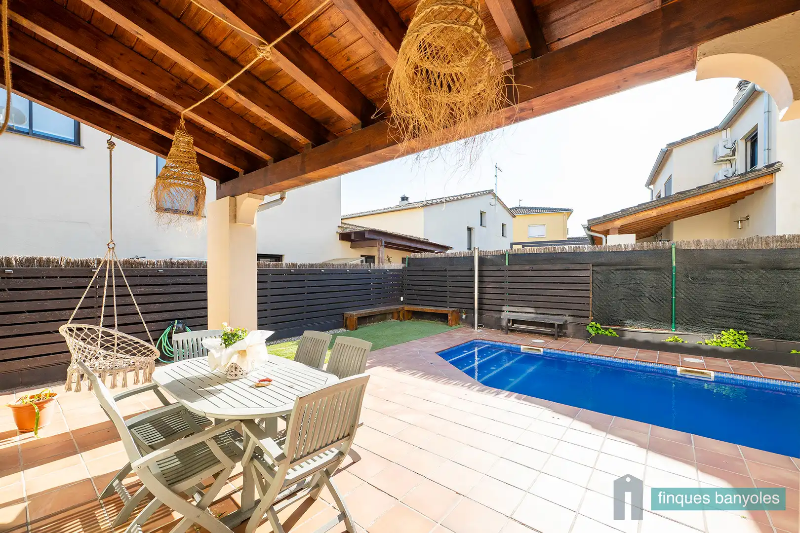 Terraza de Casa adosada en venta en Porqueres con Aire acondicionado, Calefacción y Jardín privado