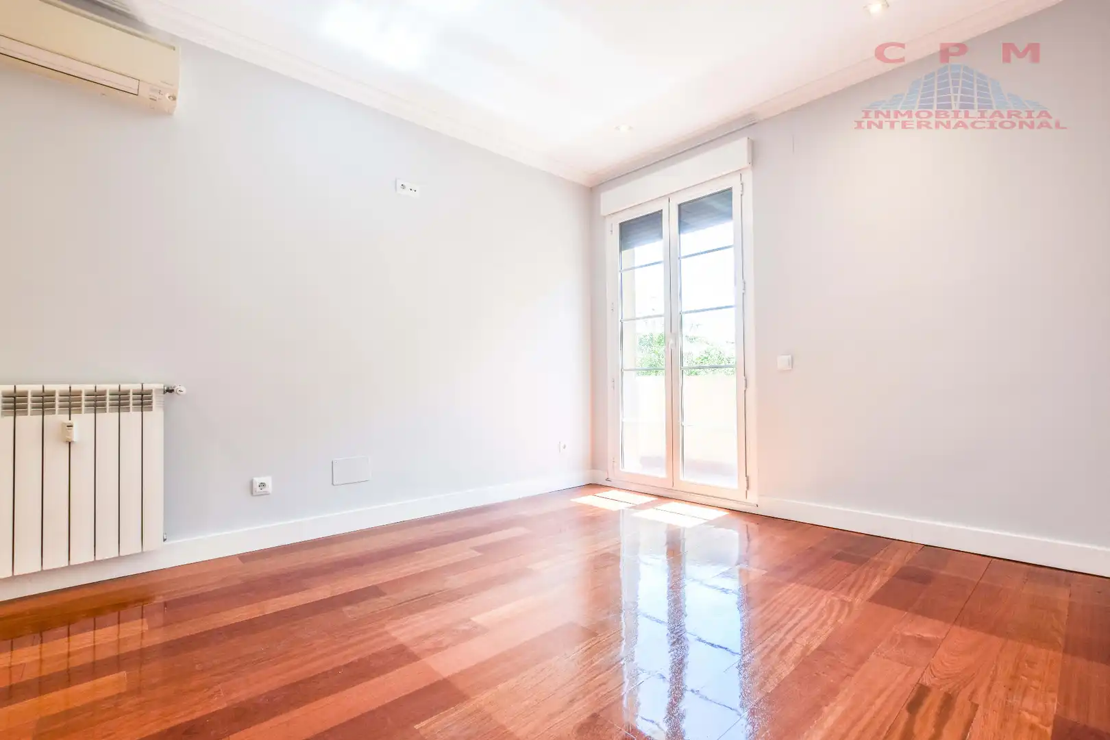 Bedroom of Flat for rent in Madrid  with Air Conditioner, Heating and Parquet flooring