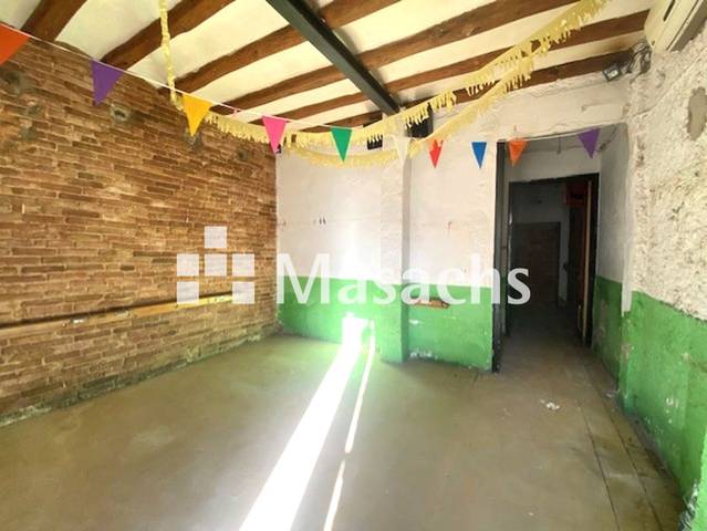 Casa-chalet en Venta en Barri del Centre