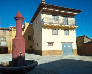 Vista exterior de Finca rústica en venda en Albentosa amb Terrassa