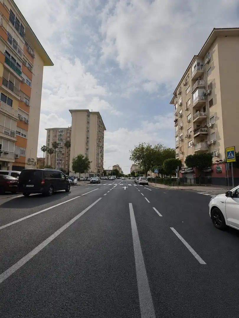 Vista exterior de Pis en venda en  Sevilla Capital amb Balcó