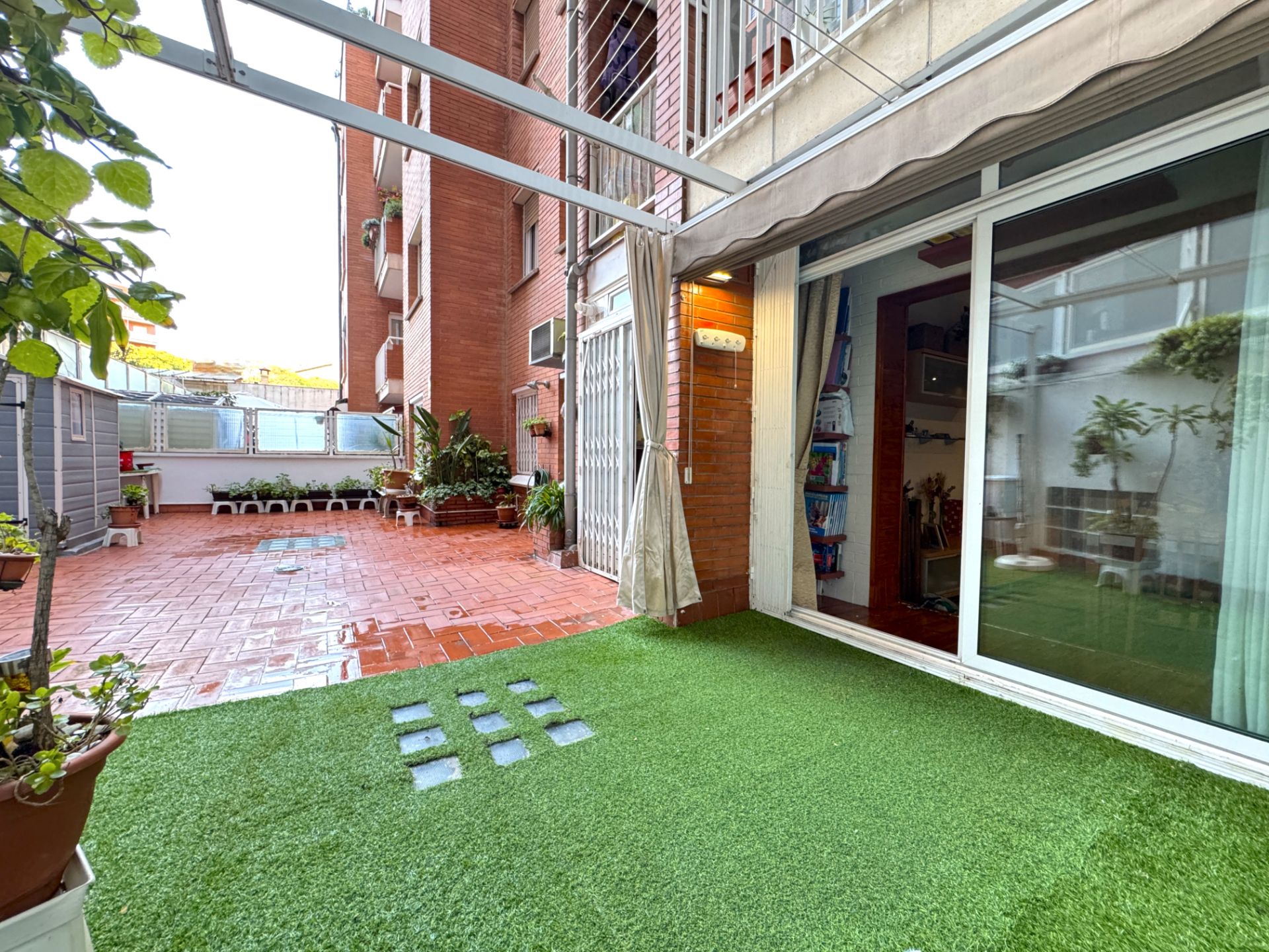 Terrassa de Pis en venda en  Barcelona Capital amb Aire condicionat i Terrassa