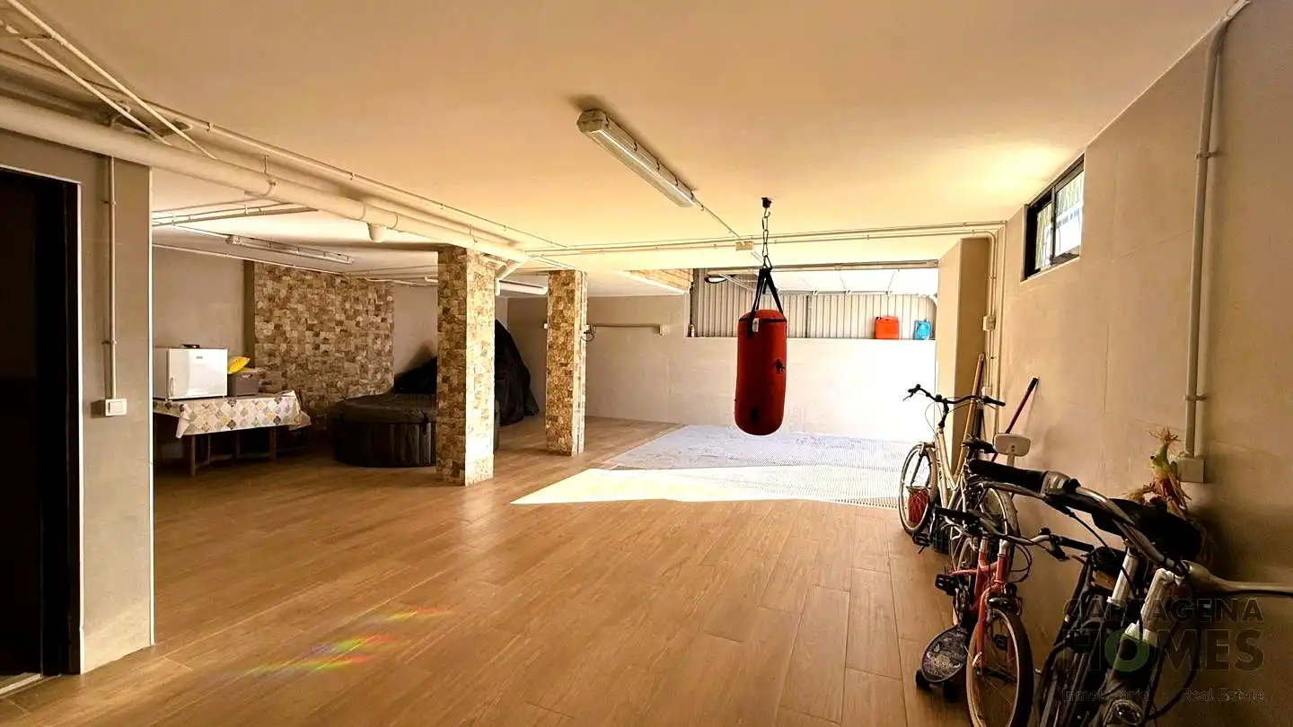 Casa adosada en venta en Cartagena con Aire acondicionado, Jardín privado y Parquet