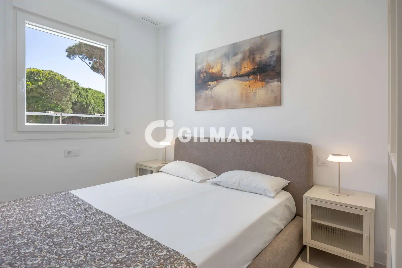 Flat with terrace for sale in La Barrosa