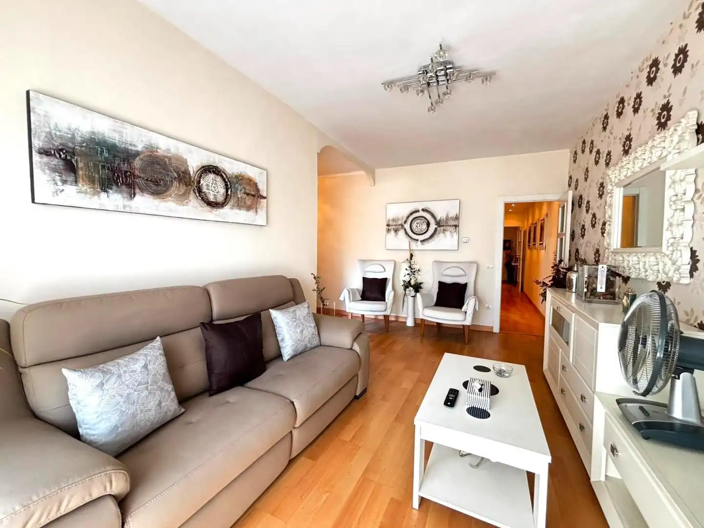 Sala de estar de Piso en venta en Sabadell con Calefacción, Parquet y Terraza