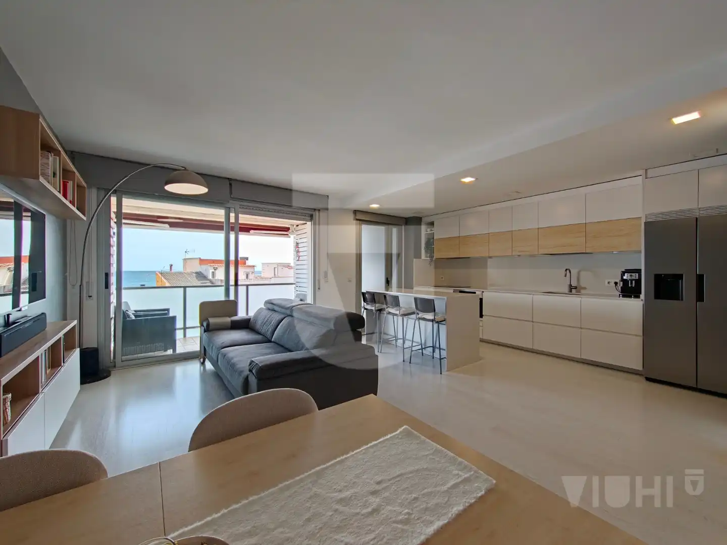 Sala de estar de Piso en venta en Montgat con Aire acondicionado, Calefacción y Parquet