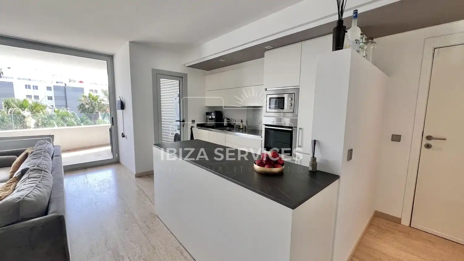 Piso con piscina en alquiler en Marina Botafoc - Platja de Talamanca, imagen 4