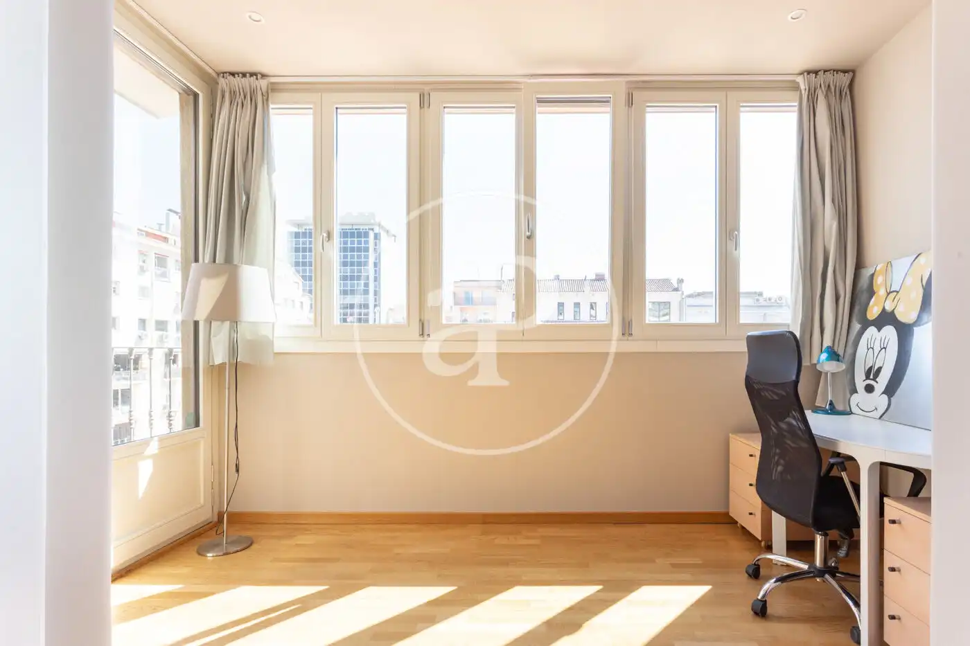 Flat for rent in Barcelona  with Air Conditioner, Heating and Terrace