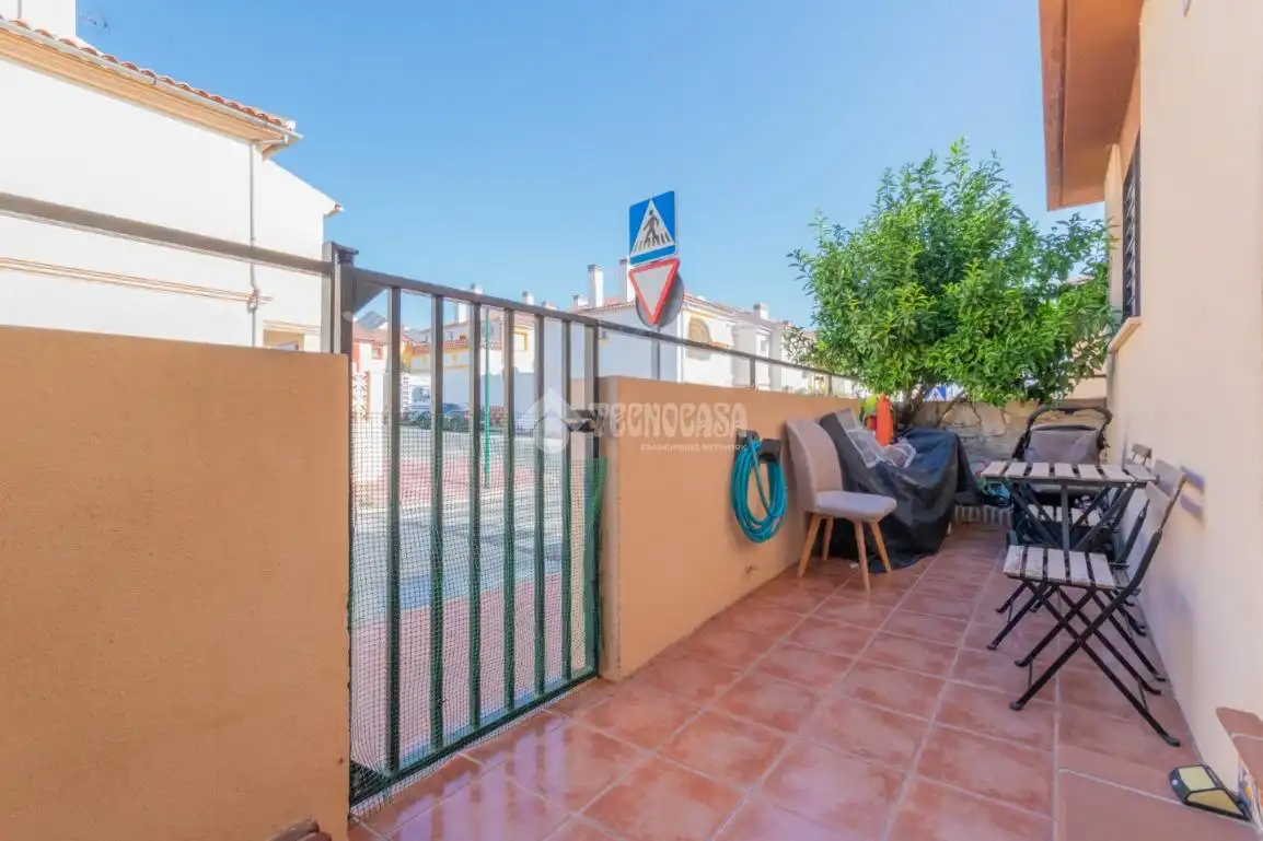 Terrassa de Casa adosada en venda en Málaga amb Aire condicionat i Traster