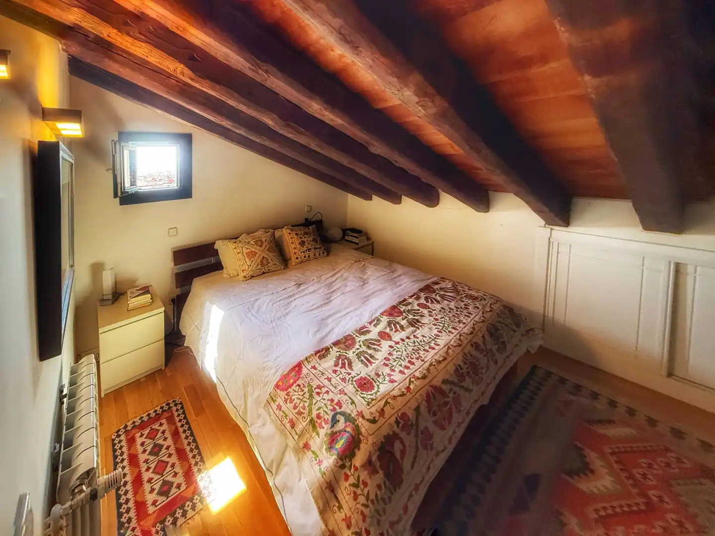 Bedroom of Duplexes for sale in Madrid  with Air Conditioner, Heating and Parquet flooring