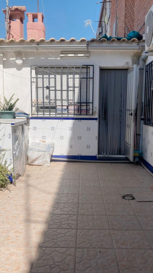 Planta baixa en venda en Picassent amb Aire condicionat, Terrassa i Moblat