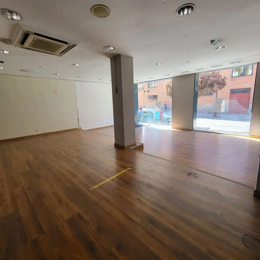 Local comercial en alquiler en Centro, imagen 3