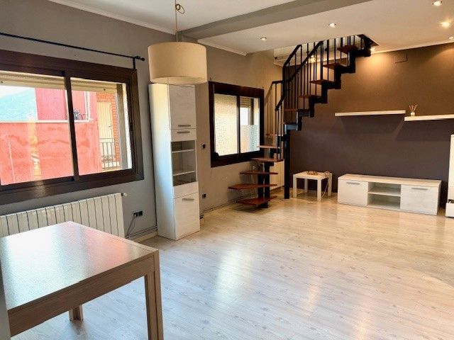 Living room of Attic for sale in Montcada i Reixac  with Air Conditioner, Heating and Terrace