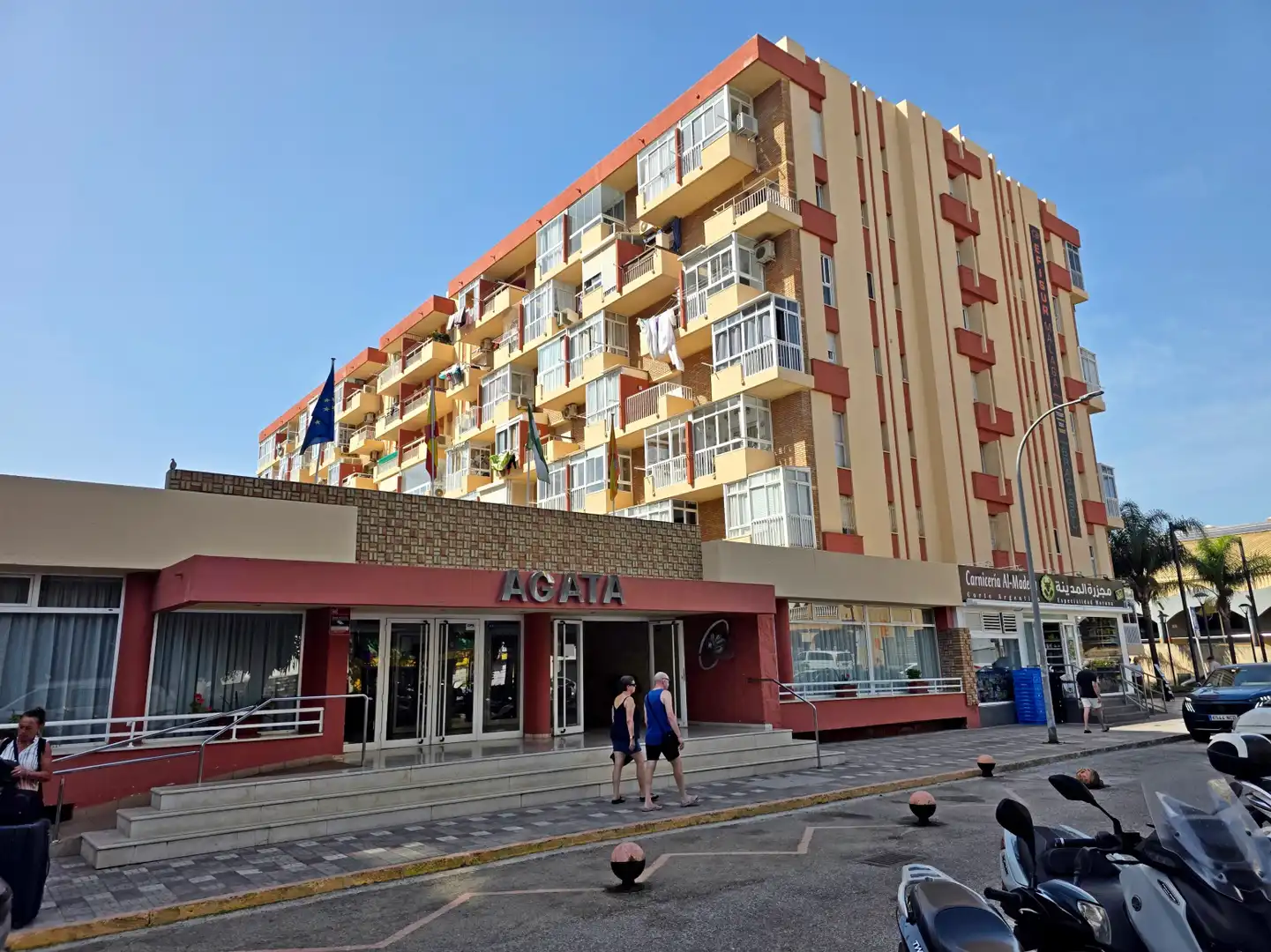 Außenansicht von Wohnung zur Miete in Benalmádena mit Klimaanlage, Privatgarten und Schwimmbad
