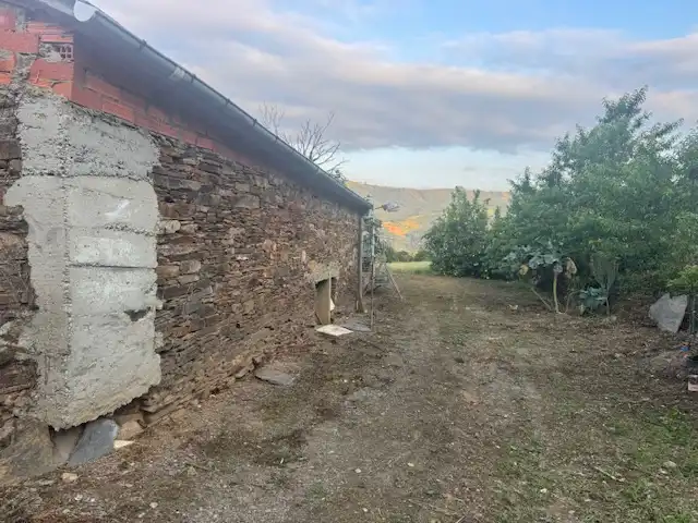 Country homes for sale in San Tirso de Abres