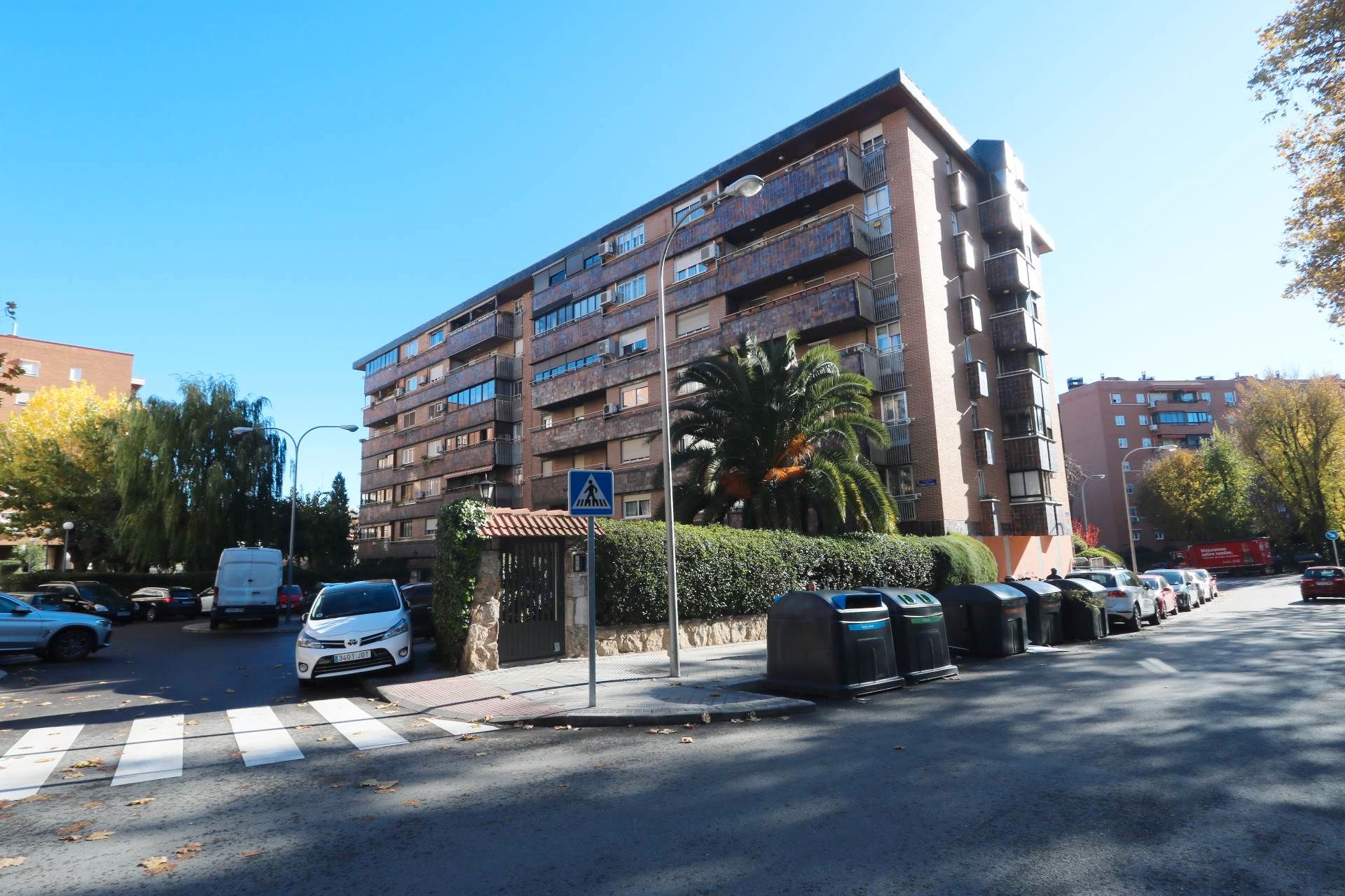 Exterior view of Flat for sale in  Madrid Capital  with Air Conditioner, Heating and Private garden