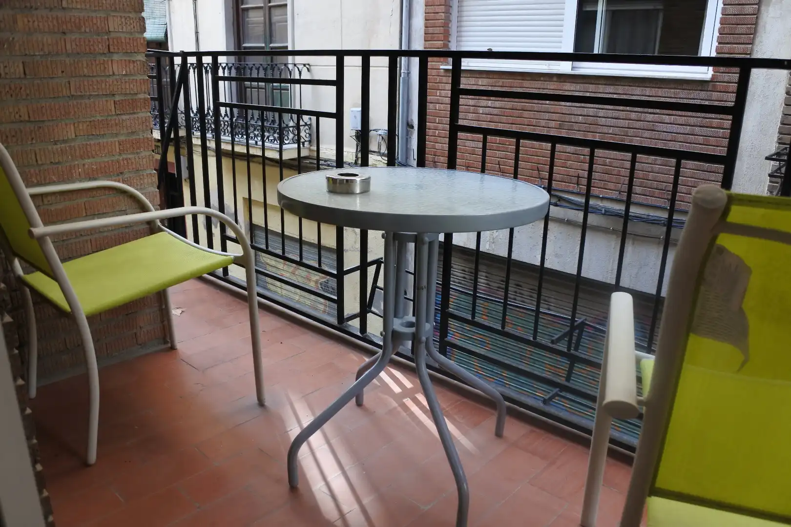 Room in Calle San Diego, 9, Fígares