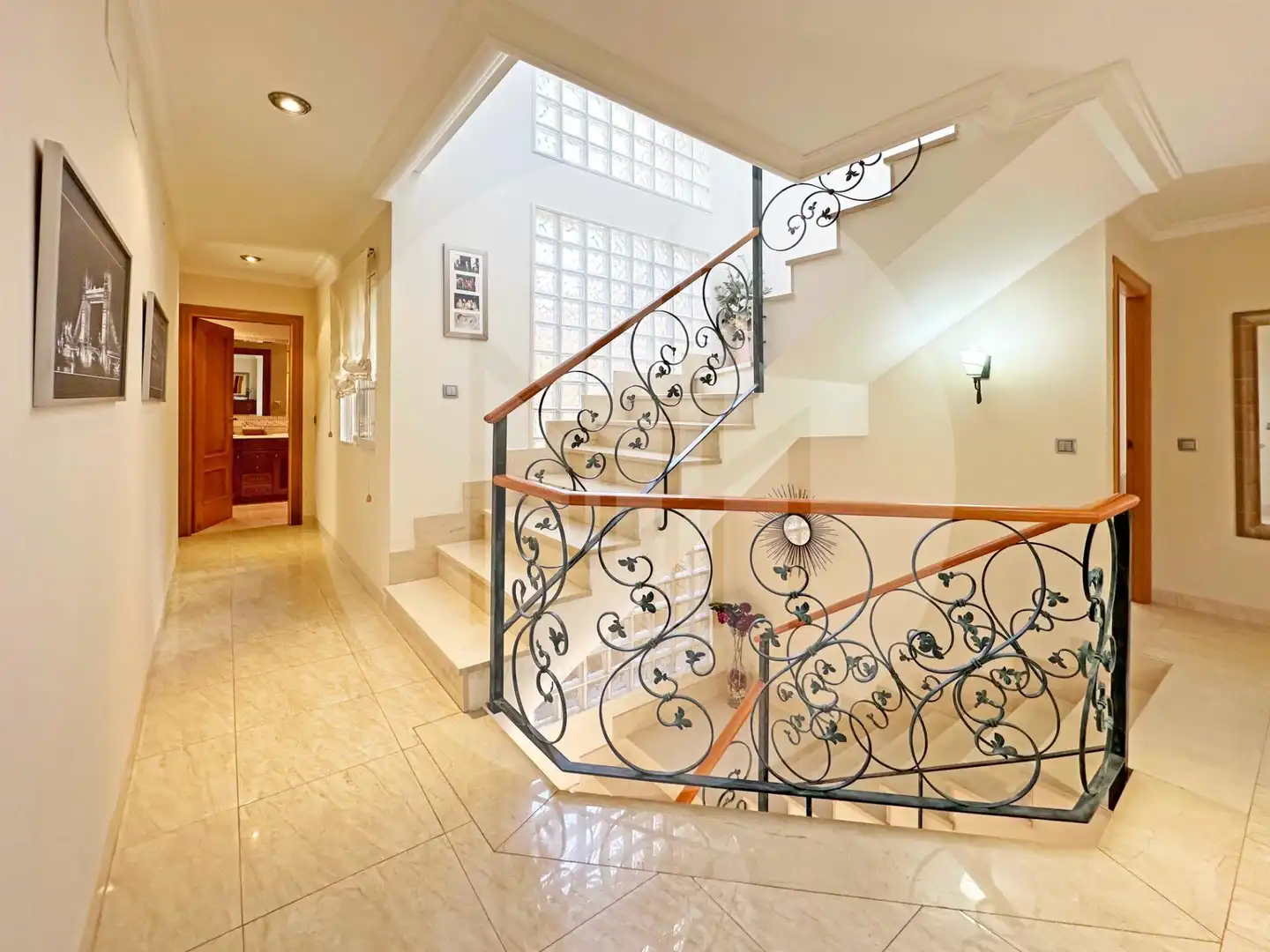 Detached homes for sale in Sagunto / Sagunt  with Private garden, Terrace and Balcony