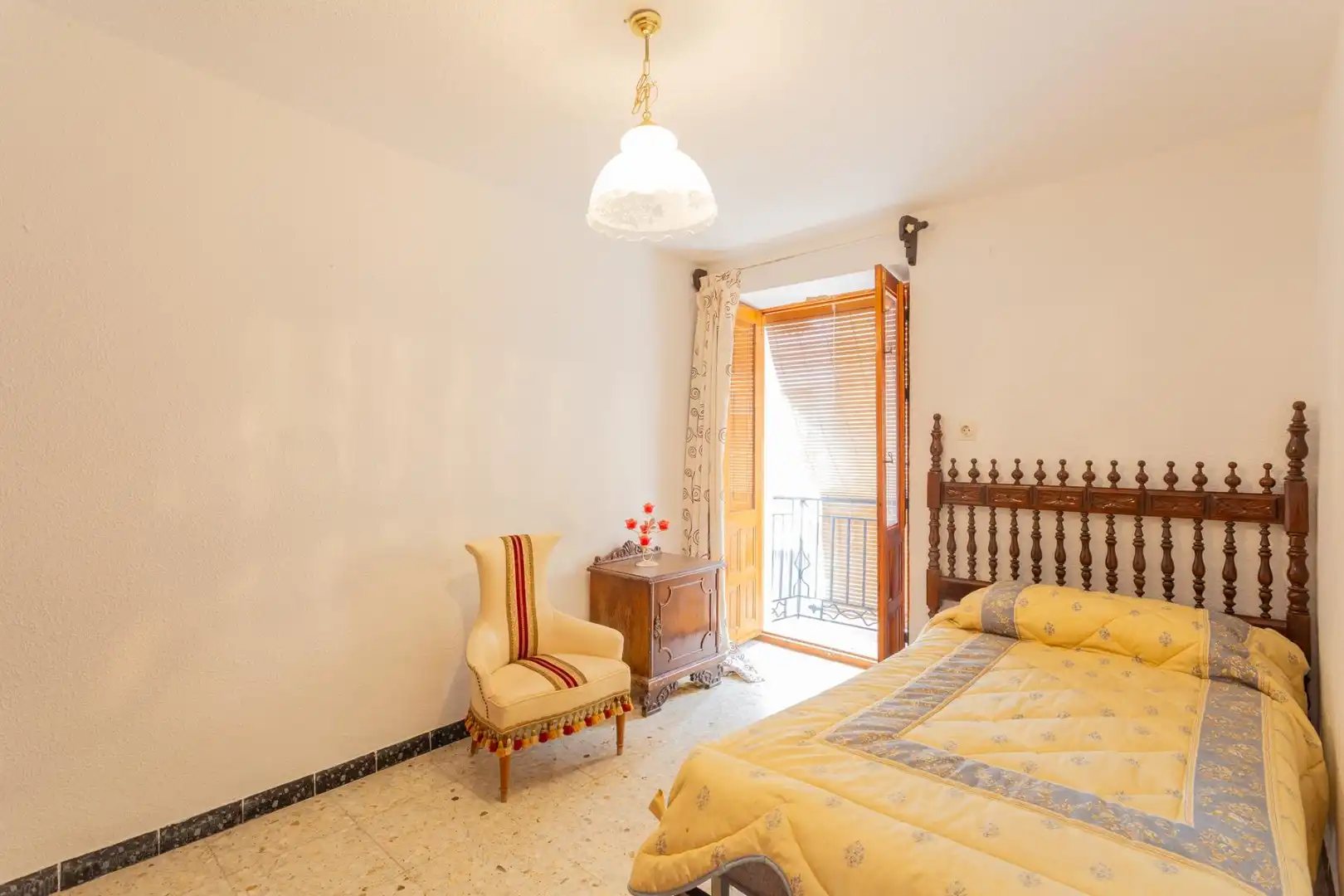 Habitación de Casa o chalet en venta en Montejícar con Balcón