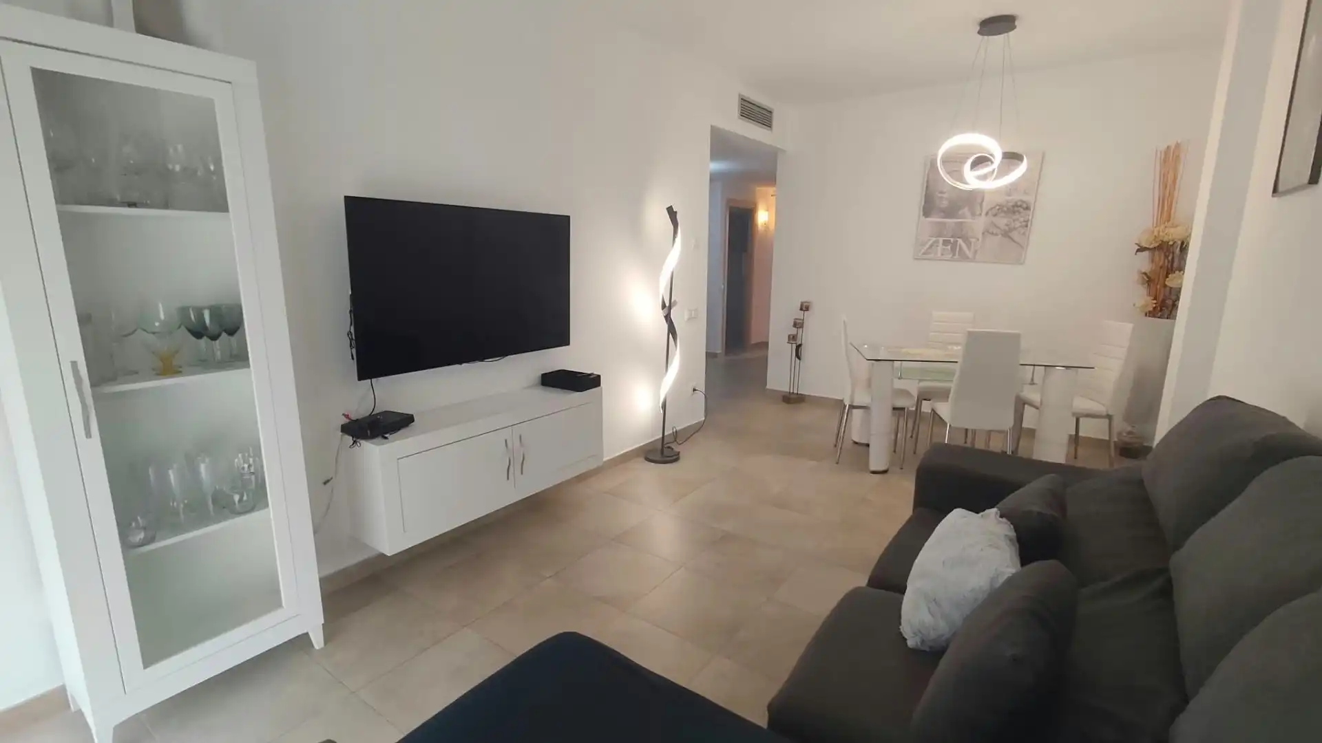 Appartement compact avec ascenseur à louer à Deltebre
