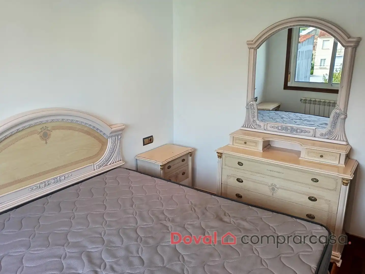 Bedroom of Flat for rent in Vigo   with Heating and Parquet flooring