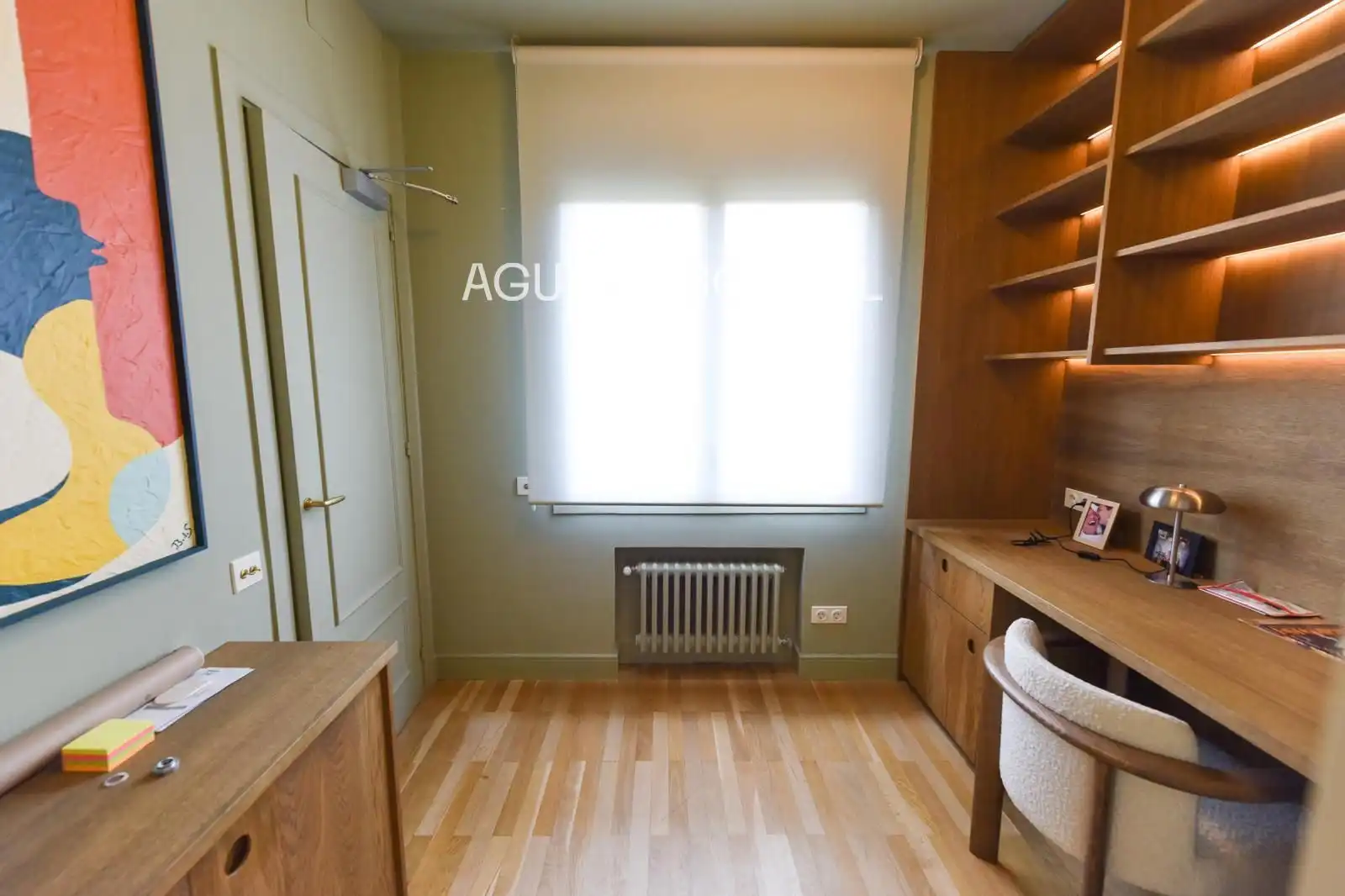 Bedroom of Flat for sale in Barcelona  with Air Conditioner, Heating and Parquet flooring