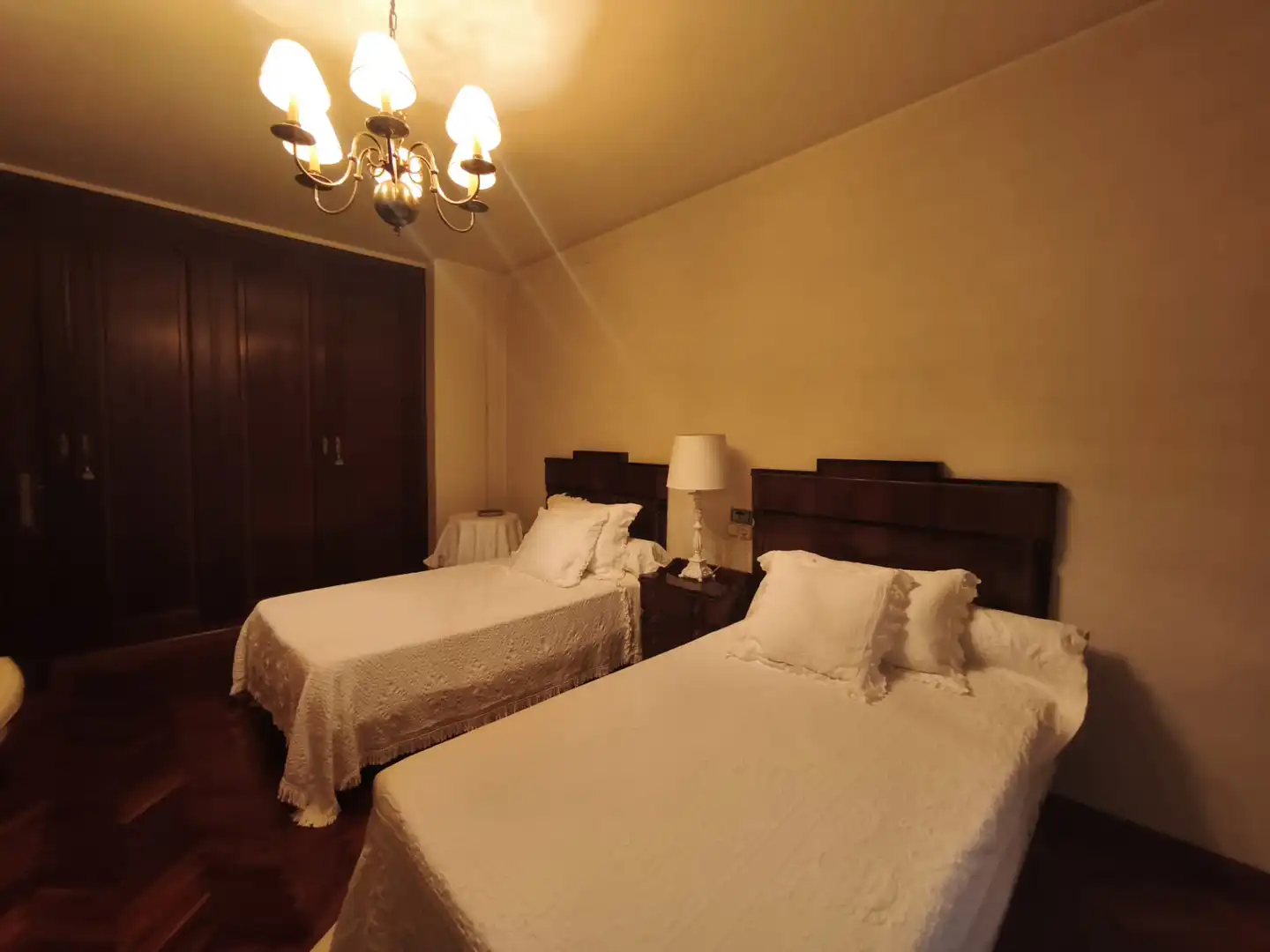 Bedroom of Flat for sale in Ourense Capital   with Heating, Parquet flooring and Storage room