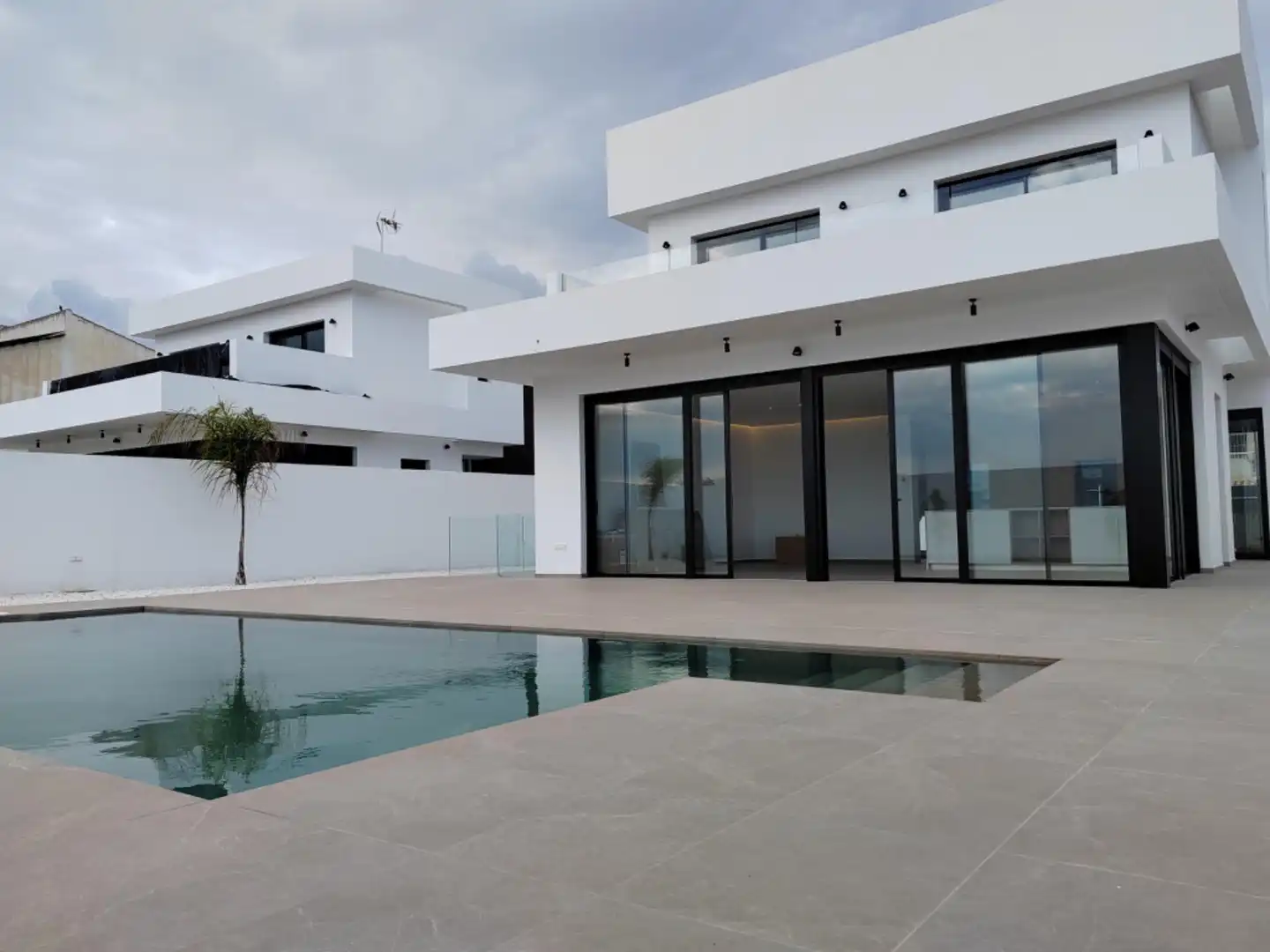 Piscina de Casa o chalet en venta en Sant Joan d'Alacant con Aire acondicionado, Calefacción y Jardín privado