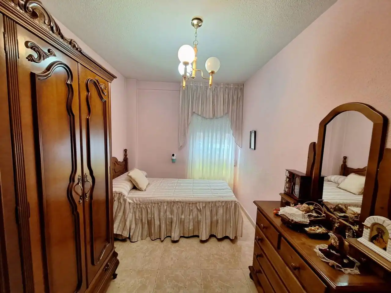 Schlafzimmer von Wohnung zum Verkauf in Fuenlabrada mit Klimaanlage, Heizung und Terrasse