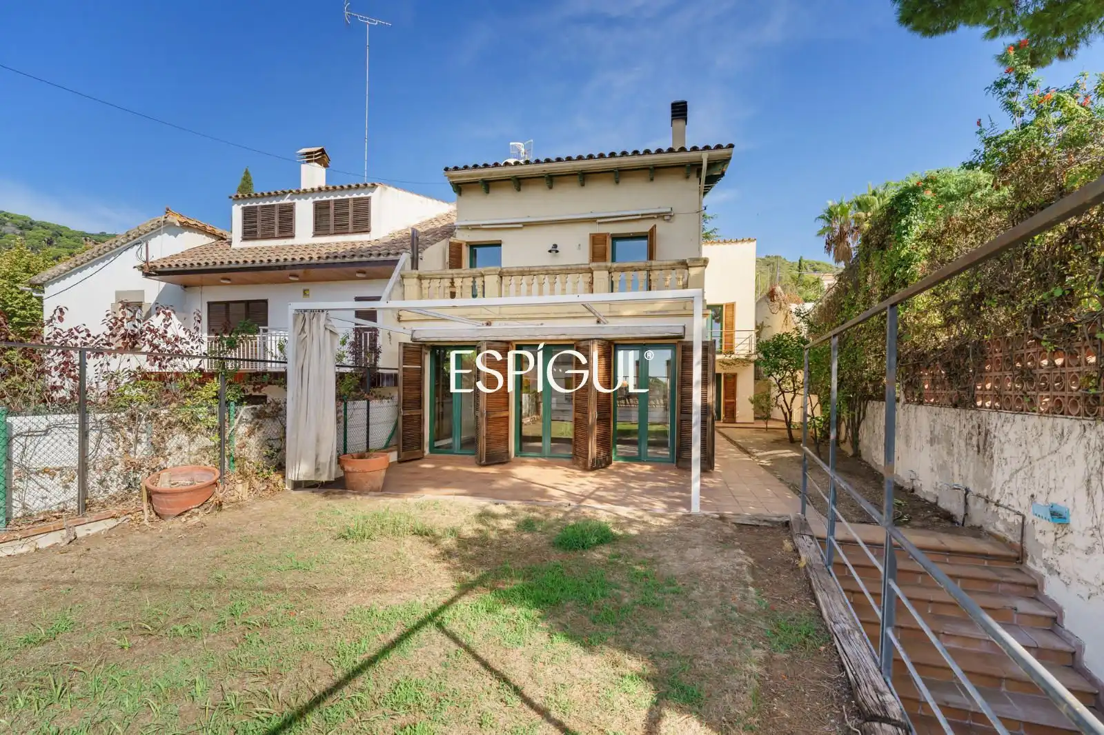 Garden of Detached homes for sale in Premià de Dalt, Barcelona
