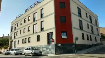 Aparcament amb ascensor en venda a Eugeni D'ors