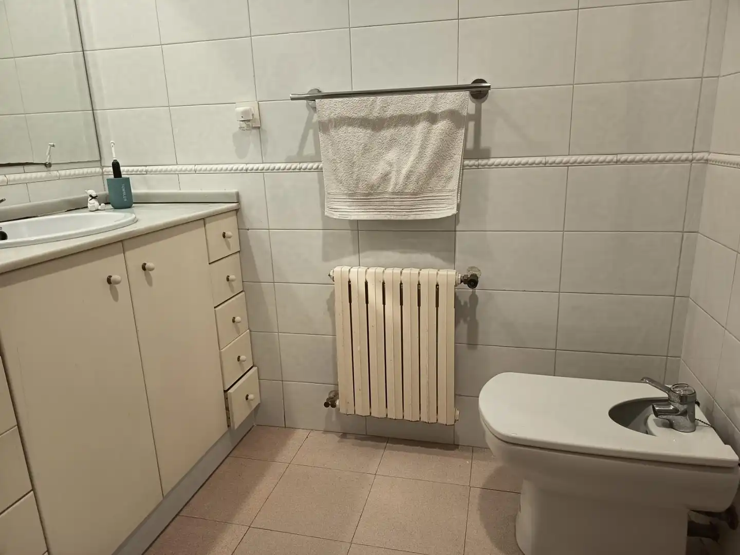 Baño de Piso en venta en Castellón de la Plana / Castelló de la Plana con Calefacción y Trastero