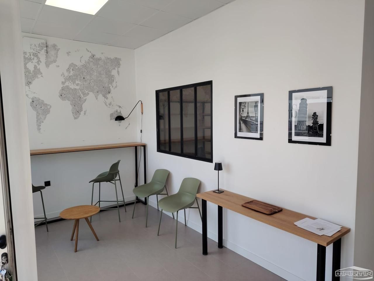 Office to rent in Lucena  with Air Conditioner and Furnished