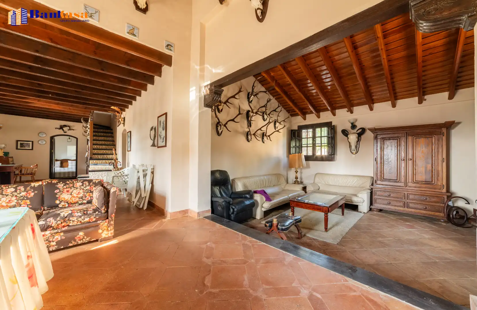 Casa o xalet en venda en Cortes de la Frontera amb Calefacció, Jardí privat i Moblat
