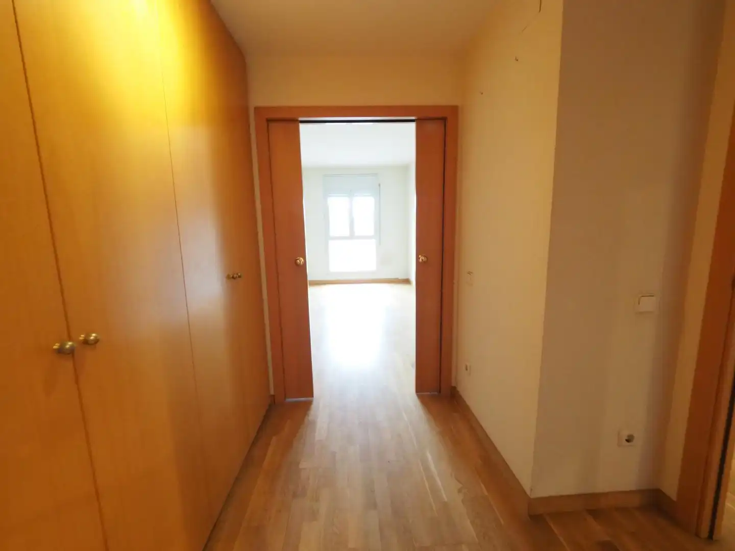 Piso en venta en Cerdanyola del Vallès con Calefacción, Parquet y Terraza